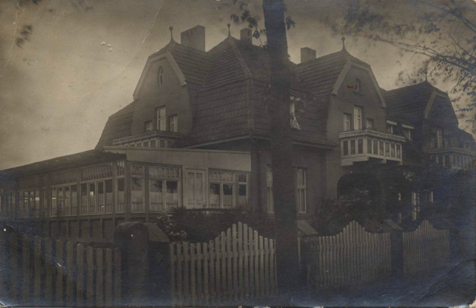 Zingst a. Darß, Mecklenburg-Vorpommern - Villa Secheim (Zeno Ansichtskarten)