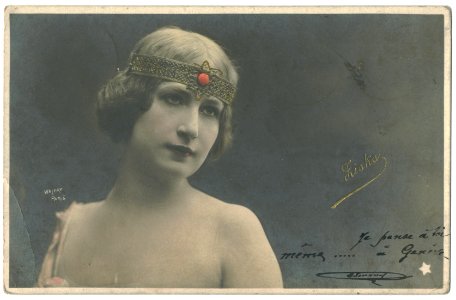ZISKA Étoile. 667-45. Photo Waléry