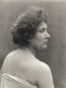 Zola, Francois Emile - Porträtaufnahme von Jeanne (5) (Zeno Fotografie)
