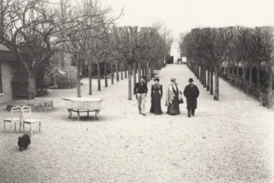 Zola, Francois Emile - Spaziergang im Park (Zeno Fotografie)