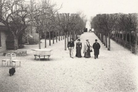 Zola, Francois Emile - Spaziergang im Park (Zeno Fotografie)