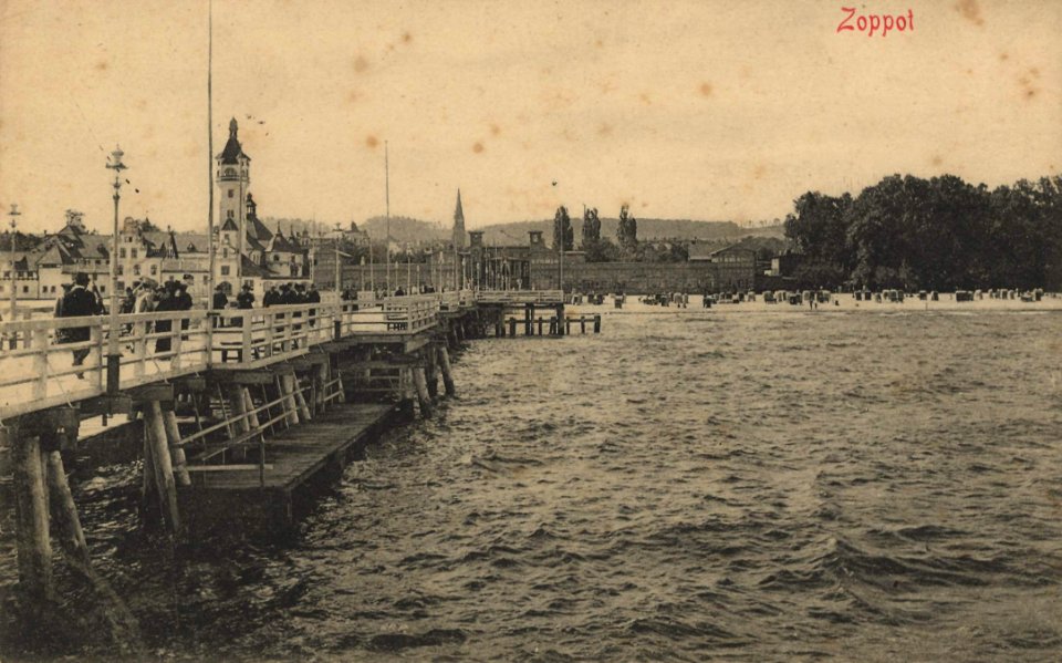 Zoppot, Westpreußen - Strand von der Seebrücke aus (Zeno Ansichtskarten)