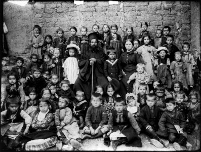 Zoupanishta-Greek-school-pupils photo