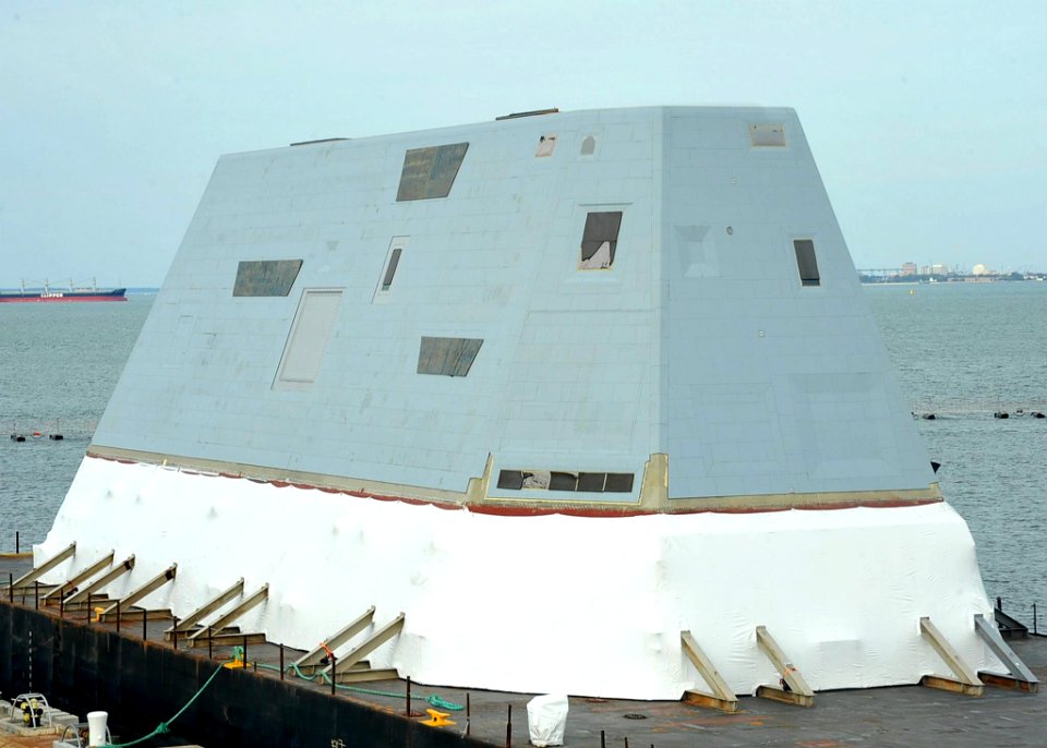Zumwalt Deckplate Transit