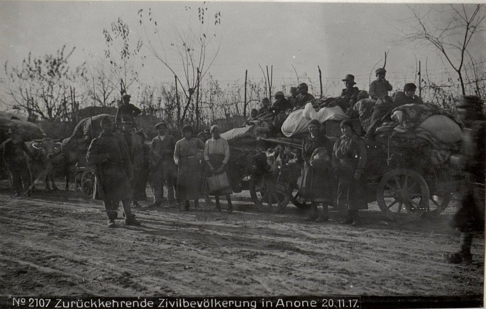 Zurückkehrende Zivilbevölkerung in Anone 20.11.17. (BildID 15611577)