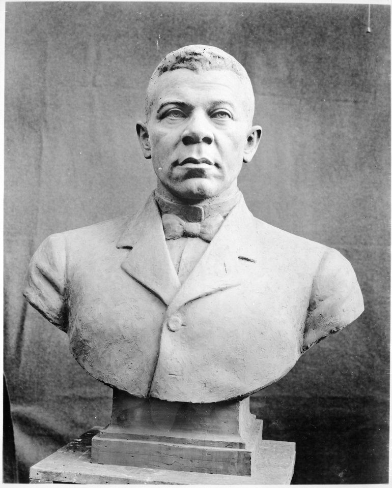 Booker T Washington - NARA - 559045 photo