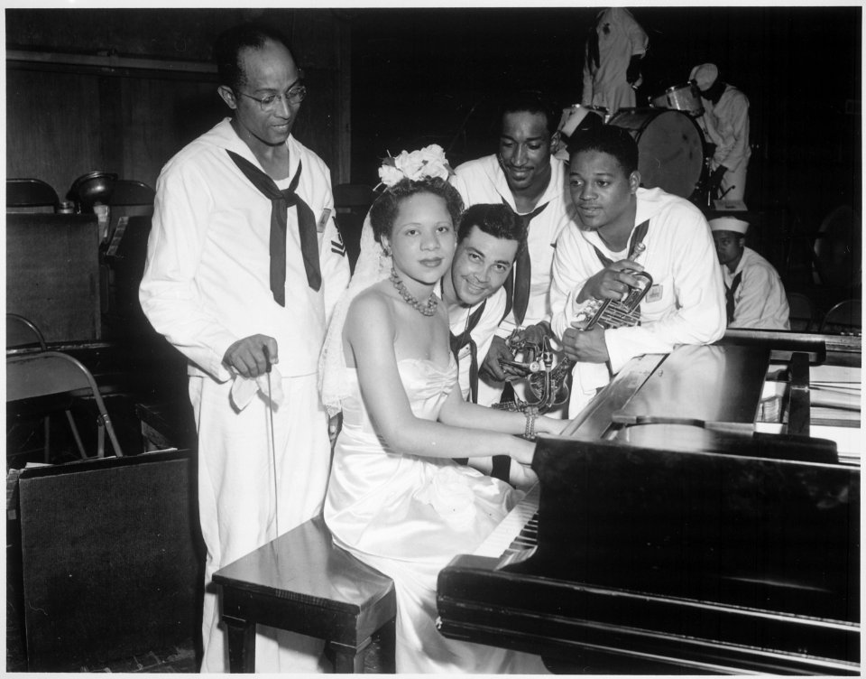 Dorothy Donegan, pianist, and Camp Robert Smalls swing band at NTS, Great Lakes., 06-16-1943 - NARA - 520669