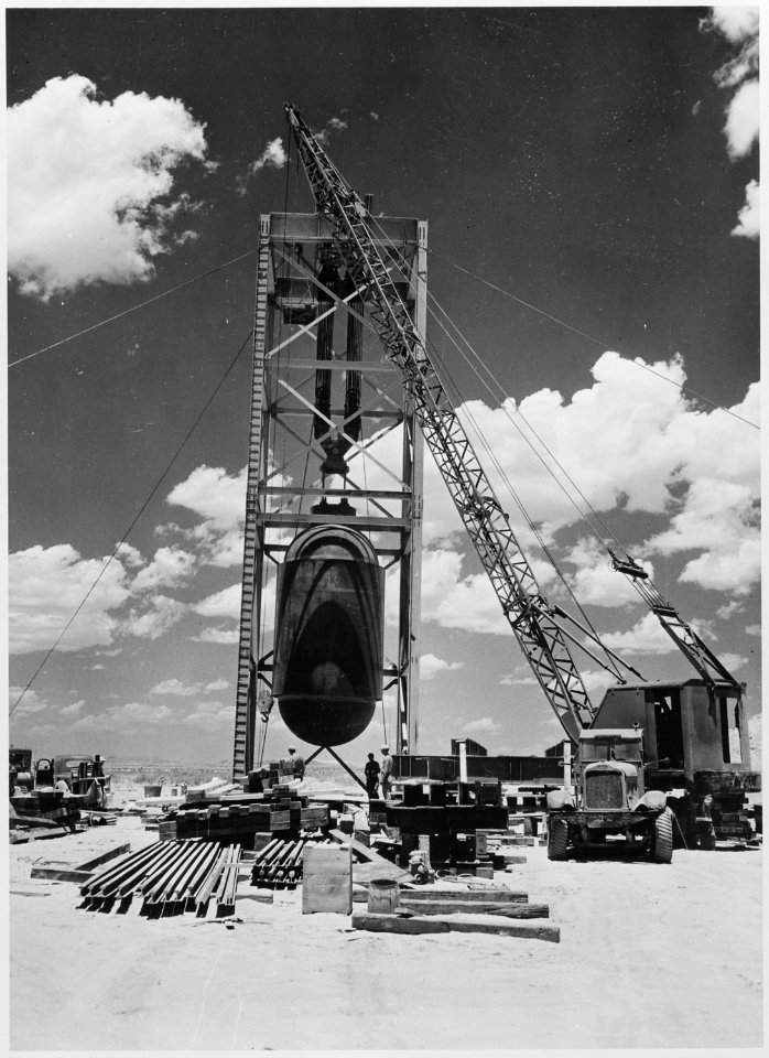 Jumbo atomic device being positioned for Trinity test at Alamogordo, New Mexico. - NARA - 558570