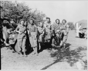 Nurses of a field hospital who arrived in France via England and Egypt after three years service., 08-12-1944 - NARA - 531498