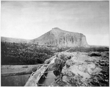 The overland stage road between Ogden and Helena crossing the Beaver Head River at Point of Rocks ... by means of a pla - NARA - 520085