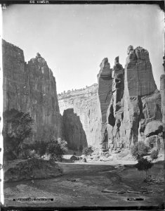 (Old No. 119) Hand Rock, De Chelly Canyon, Apache County Arizona., 1871 - 1878 - NARA - 517767