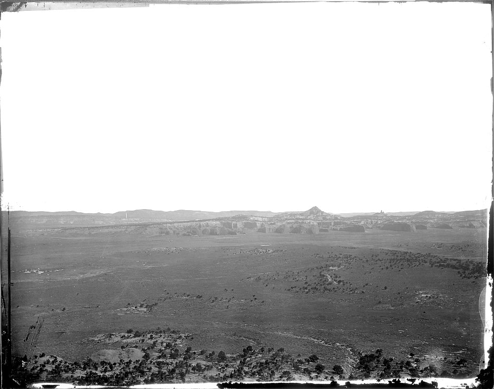 (Old No. 123) Pyramid Butte, Navajo Church in north end of Zuni uplift, McKinley County, New Mexico. - NARA - 517771
