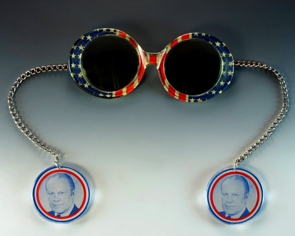 1976 campaign sunglasses