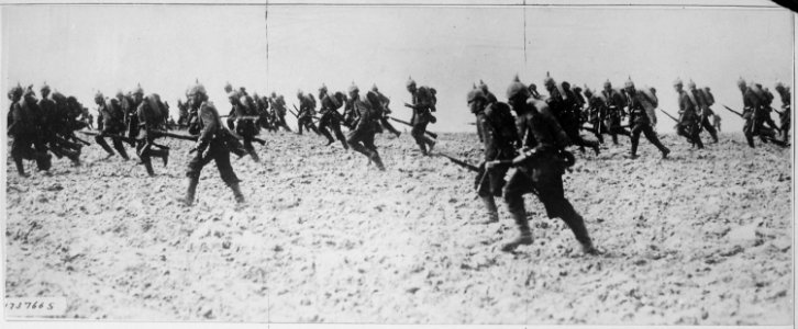 A French assault on German positions. Champagne, France., 1917 - NARA - 531099