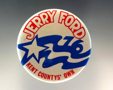 1976 campaign button b