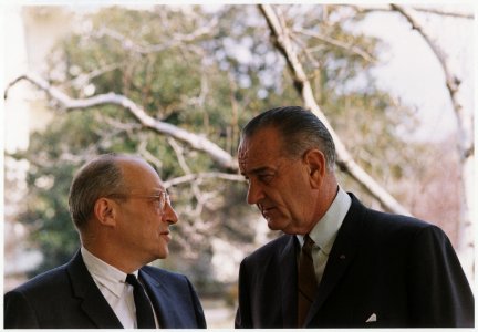 Advisors, Walt Rostow and President Lyndon B. Johnson - NARA - 192544