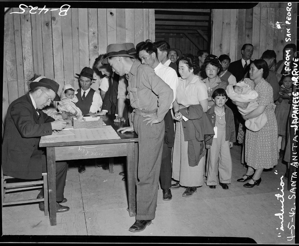 Arcadia, California. Attendants register arrivals at Santa Anita assembly center and assign them fa . . . - NARA - 537045