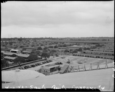 Arcadia, California. Bird's-eye view of quarters for evacuees of Japanese ancestry at Santa Anita A . . . - NARA - 537034
