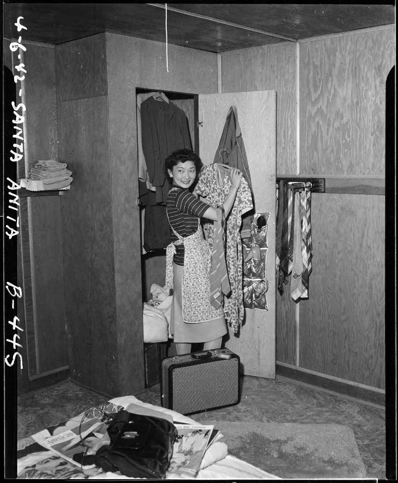 Arcadia, California. Lumber shops are utilized for auxiliary furniture at Santa Anita assembly cent . . . - NARA - 537058