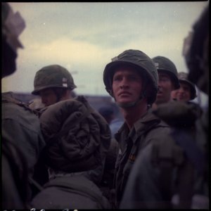 Arrival of the U.S. 1st Cavalry Division (Air Mobile) in Vietnam. The 15,800 men and 424 Helicopters and Planes... - NARA - 530609