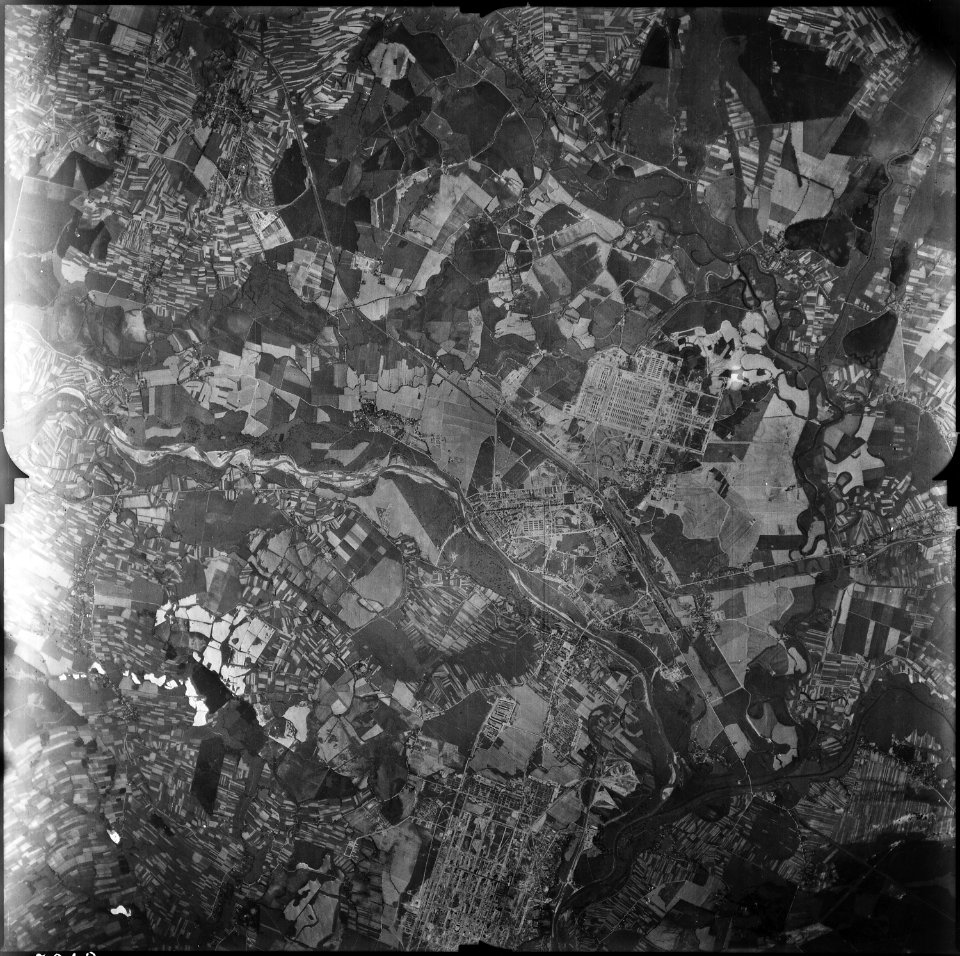 Auschwitz-Birkenau Extermination Complex - NARA - 305992