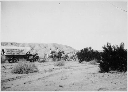 Automobile helped through sandy wash onto mesa, 7 miles northwest of Yuma, Calif. by A. L. Westgard, November 20, 1911 - NARA - 513356