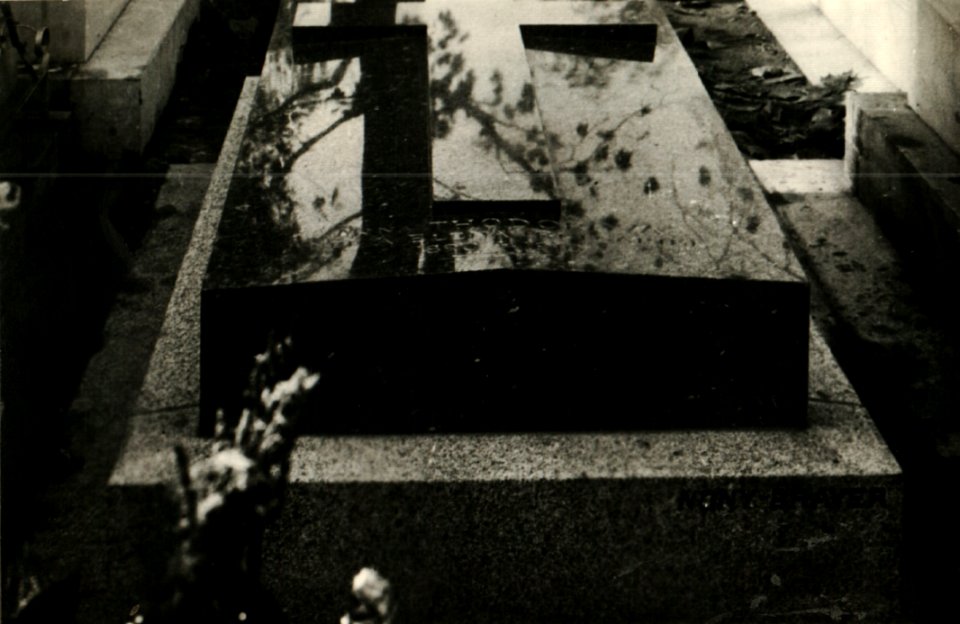 BASA-10K-3-755-2-Mina Todorova's grave, Paris, 1910