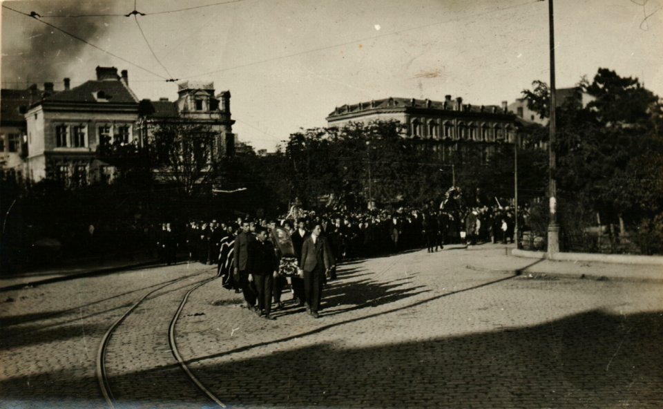 BASA-1433K-1-160-7-The funeral of Ivan Vazov