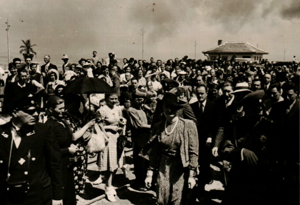 BASA-3K-15-181-30-Burgas-Pomorie railway line (cropped)