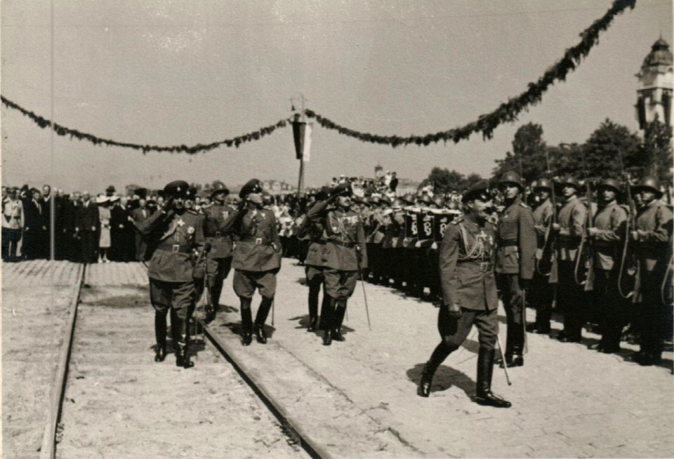 BASA-3K-15-181-9-Burgas-Pomorie railway line (cropped)
