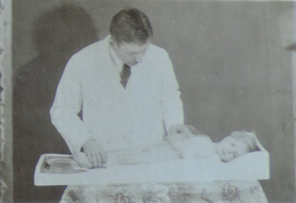 BASA-3K-7-529-25(3)-The sanitary service in the Kyustendil region in 1936