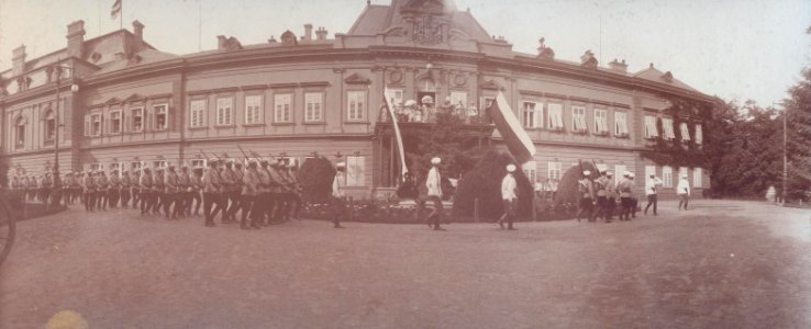 BASA-3K-7-432-17-Military parades in Bulgaria, 1923