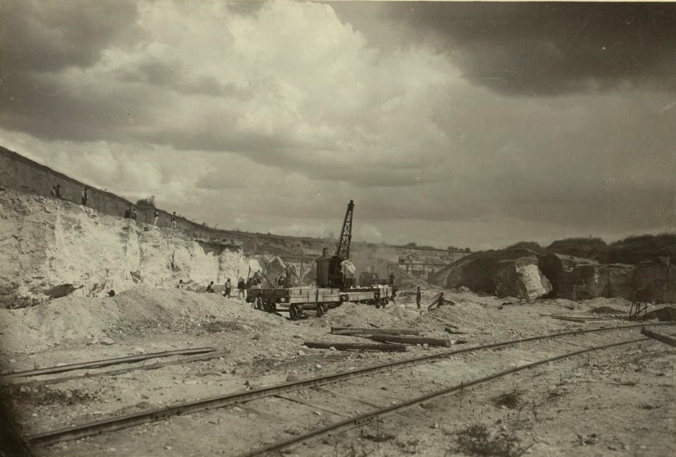 BASA-48K-1-37-28-Varna
