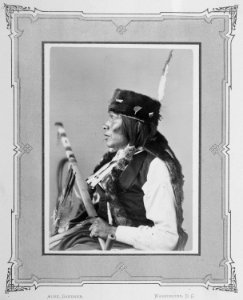 Big Head-Na-Su-Na-Tunka. Sans Arc Sioux, 1872 - NARA - 519018 photo