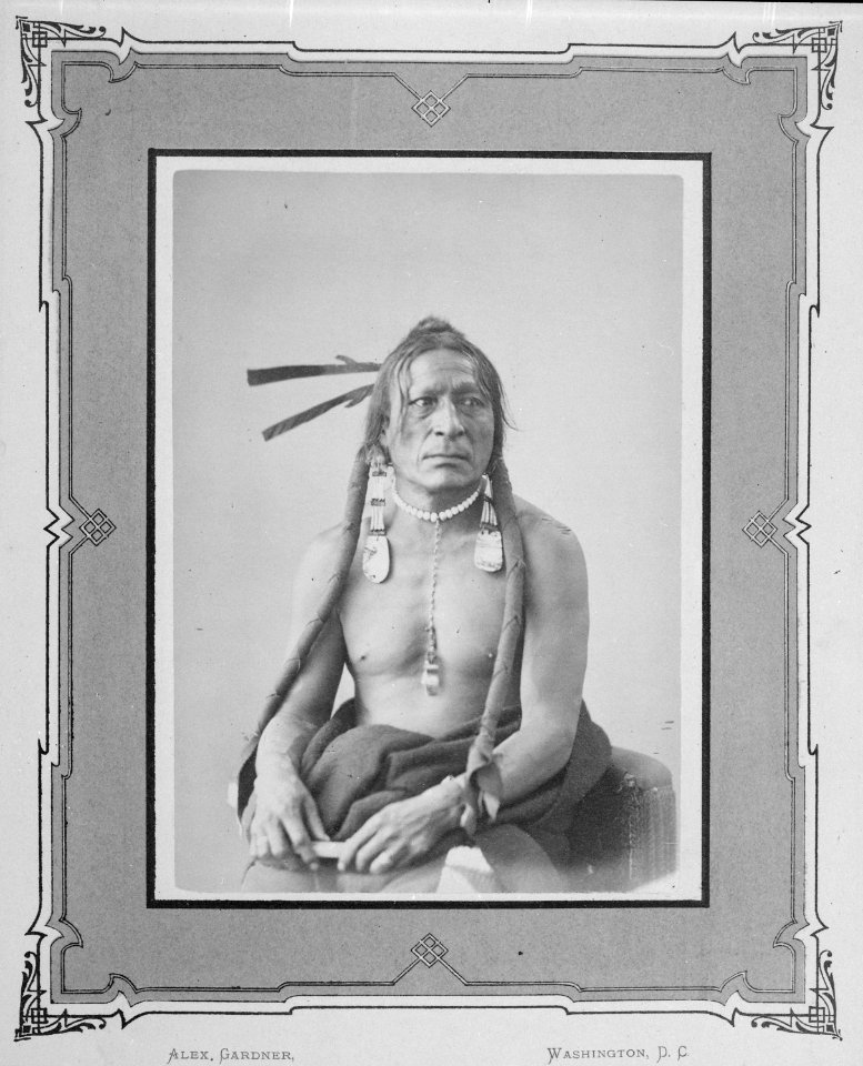 Bloody Mouth-E-Wa-Hu. Oncapapa, Sioux - NARA - 519043