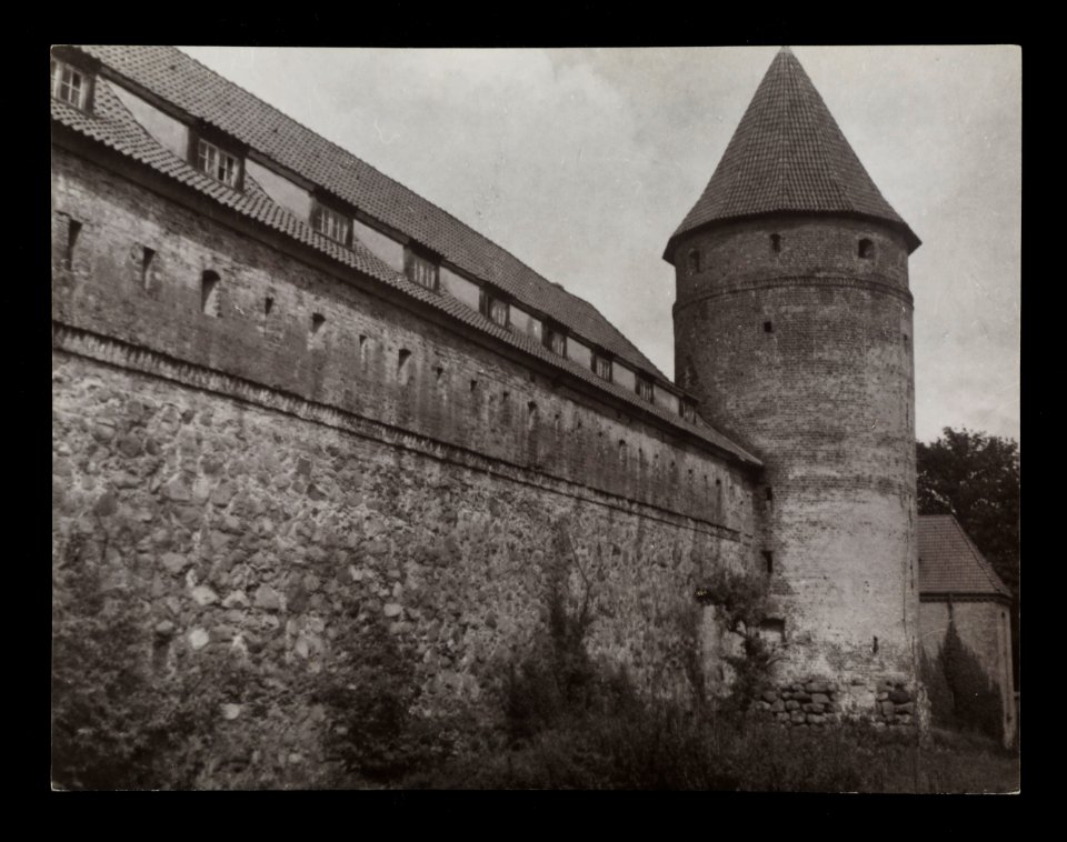 Bytow - zamek 1945 (66044709)