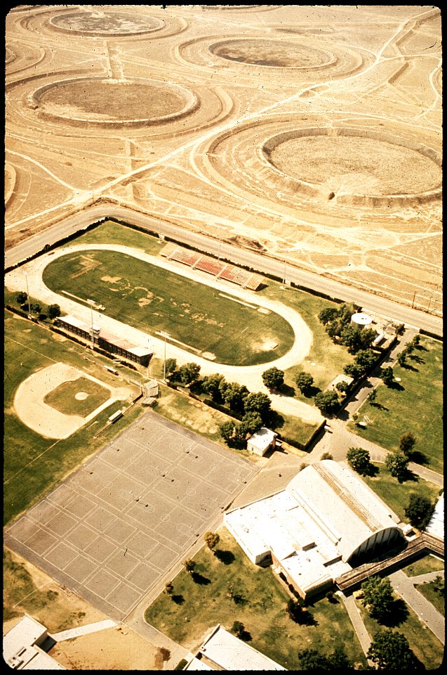 CALIFORNIA--SAN JOAQUIN VALLEY - NARA - 542532