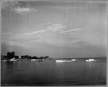 Charles County, Maryland. Oyster boats and pleasure crafts docked in the Patuxent River at Benedict. - NARA - 521565