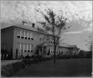 Charles County, Maryland. Built in 1921, the Glasva Consolidated School was the first high school in . . . - NARA - 521542