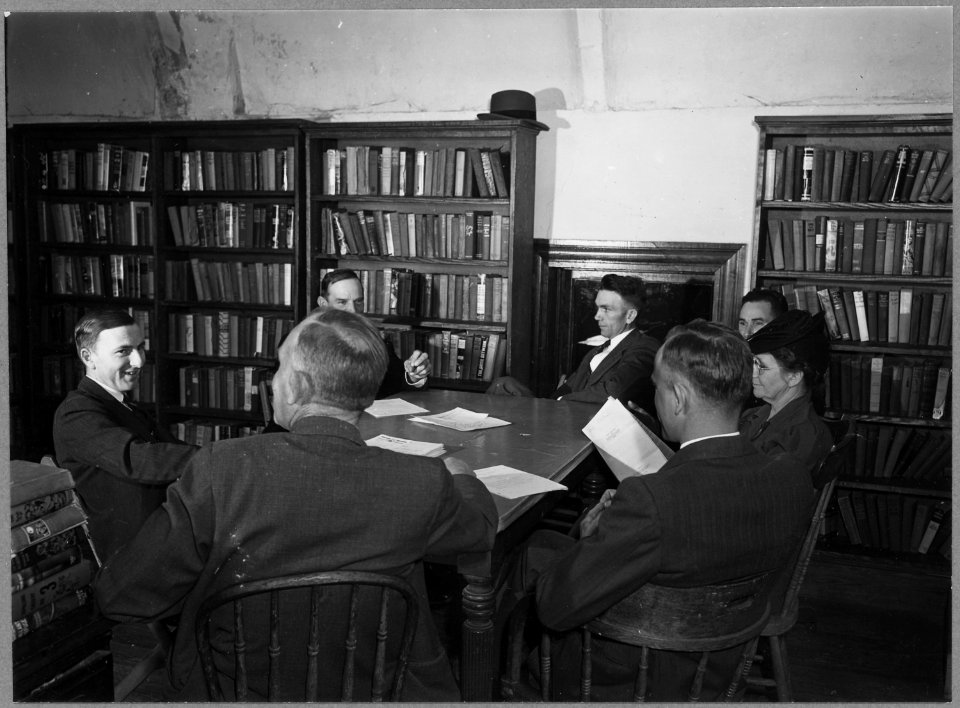 Charles County, Maryland. Charles County Planning Committee meets at LaPlata to discuss farm labor s . . . - NARA - 521556