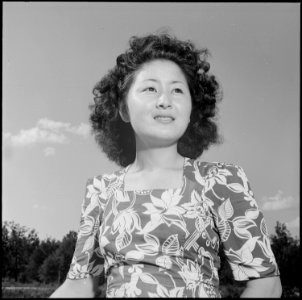 Closing of the Jerome Relocation Center, Denson, Arkansas. Clara Hasegawa, Jerome residents, whose . . . - NARA - 539752