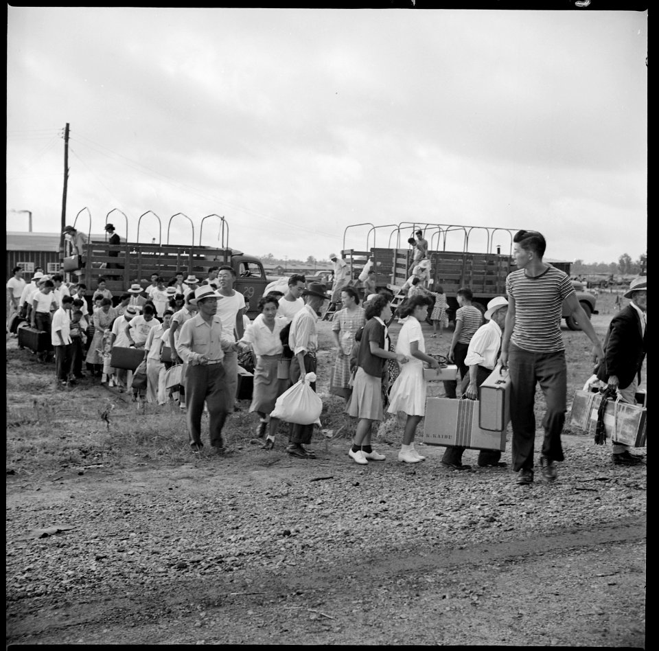 Closing of the Jerome Relocation Center, Denson, Arkansas. Passengers for the Gila River train leav . . . - NARA - 539662