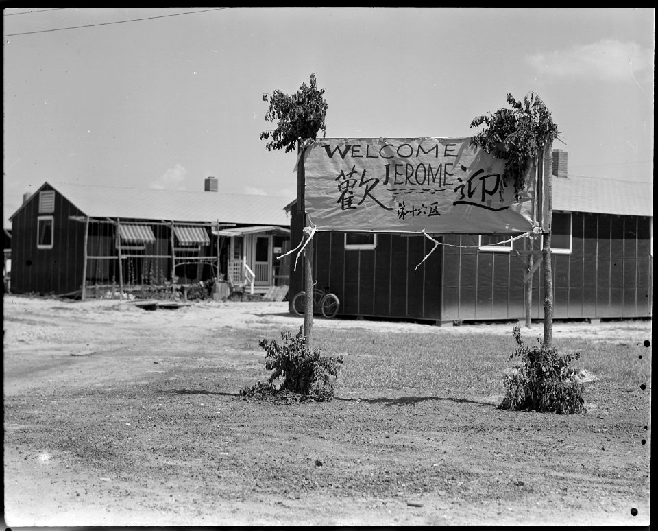 Closing of the Jerome Relocation Center, Denson, Arkansas. One of the several elected by the reside . . . - NARA - 539677