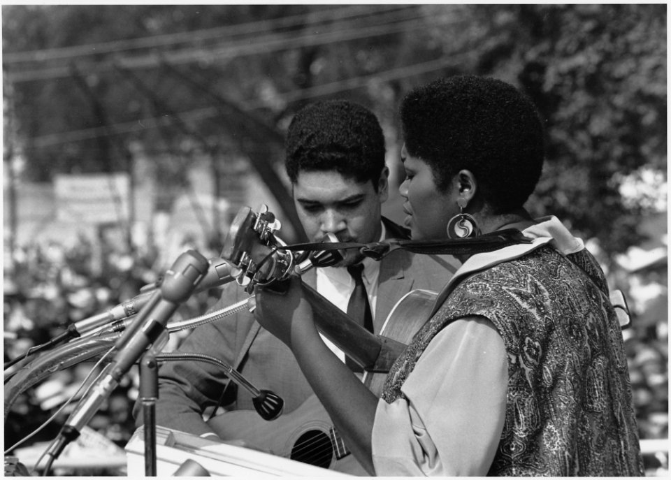 Civil Rights March on Washington, D.C. (Entertainment, Vocalist Odetta.) - NARA - 542020
