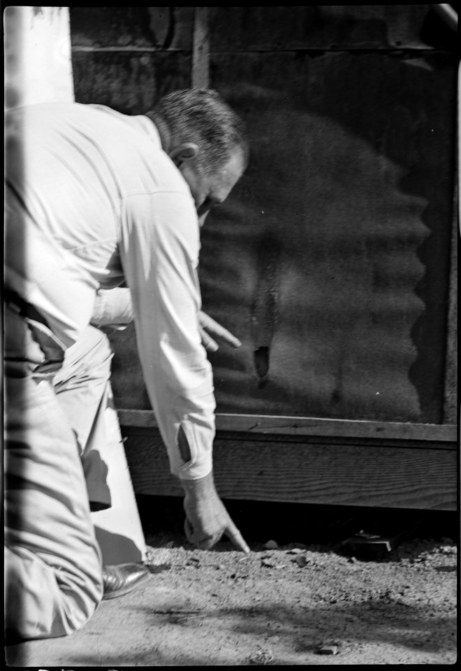Colorado River Relocation Center, Poston, Arizona. William Hoffman, Chief of the Fire Protection Se . . . - NARA - 537290