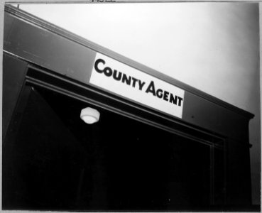 Coosa Valley, Alabama. Field office sign - Talladega - NARA - 522671