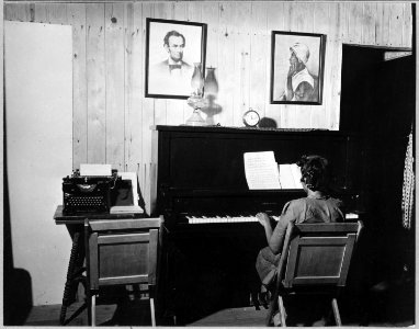 Coosa Valley, Alabama. Interior of FSA temporary home occupied by (African-American) tenant. - NARA - 522639 photo