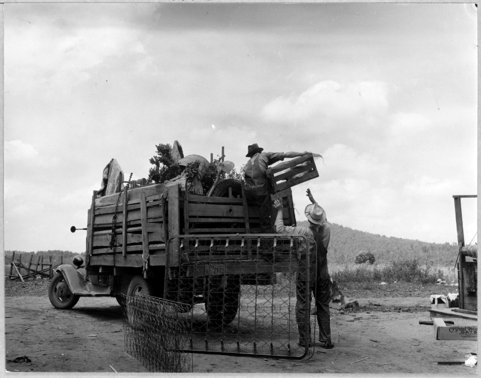 Coosa Valley, Alabama. Local family moving off of government reservation to make room for bag loadin . . . - NARA - 522555