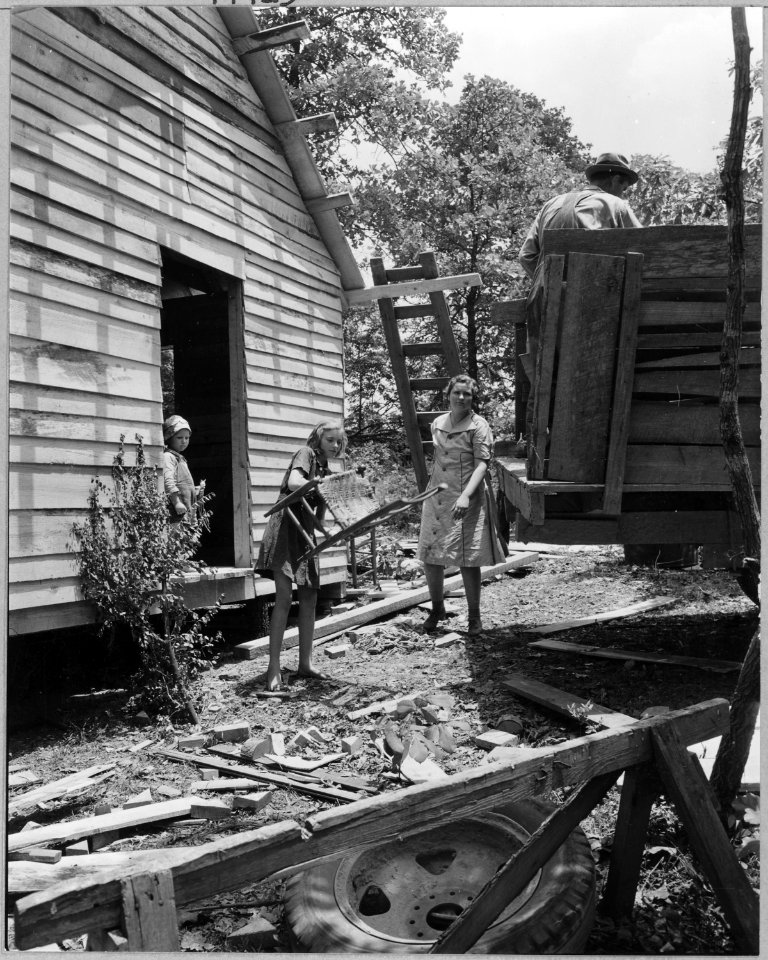 Coosa Valley, Alabama. Moving into new home off of the reservation. This one acre of scrub second-gr . . . - NARA - 522563