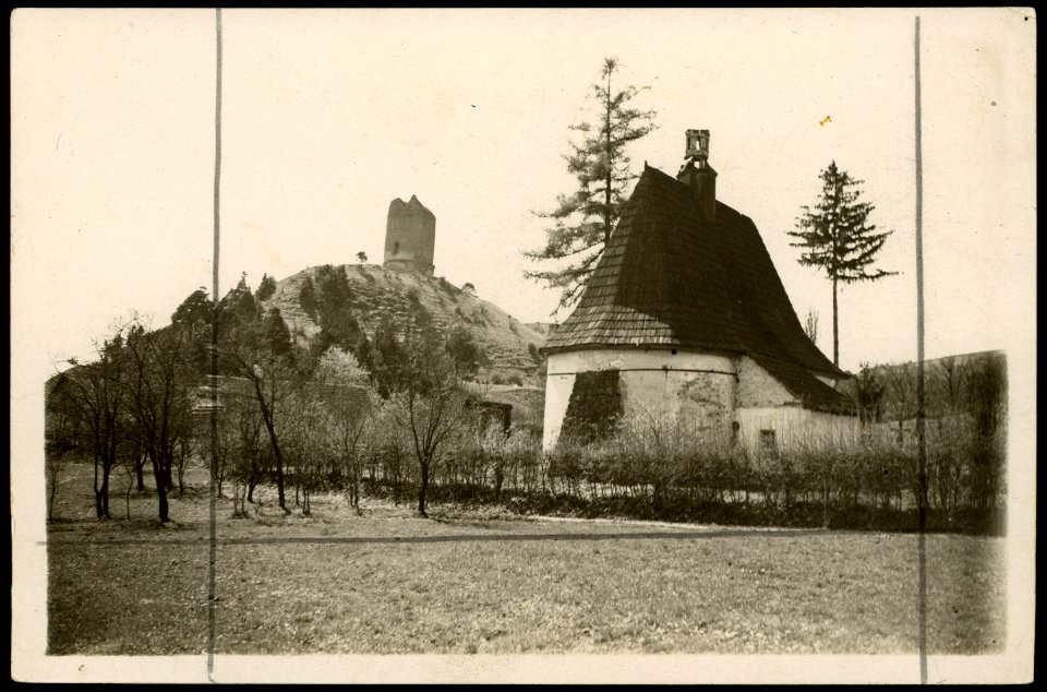 Czchow, kosciolek i baszta 1920-1929 (39801048)